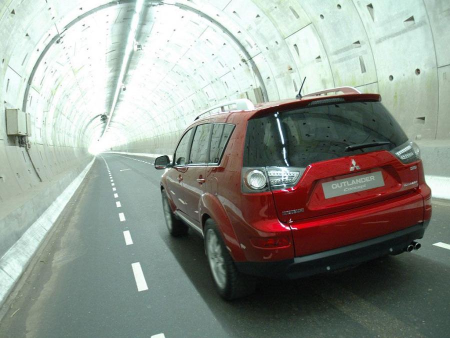  Mitsubishi Outlander 2005 года  (фото 75 из 77)